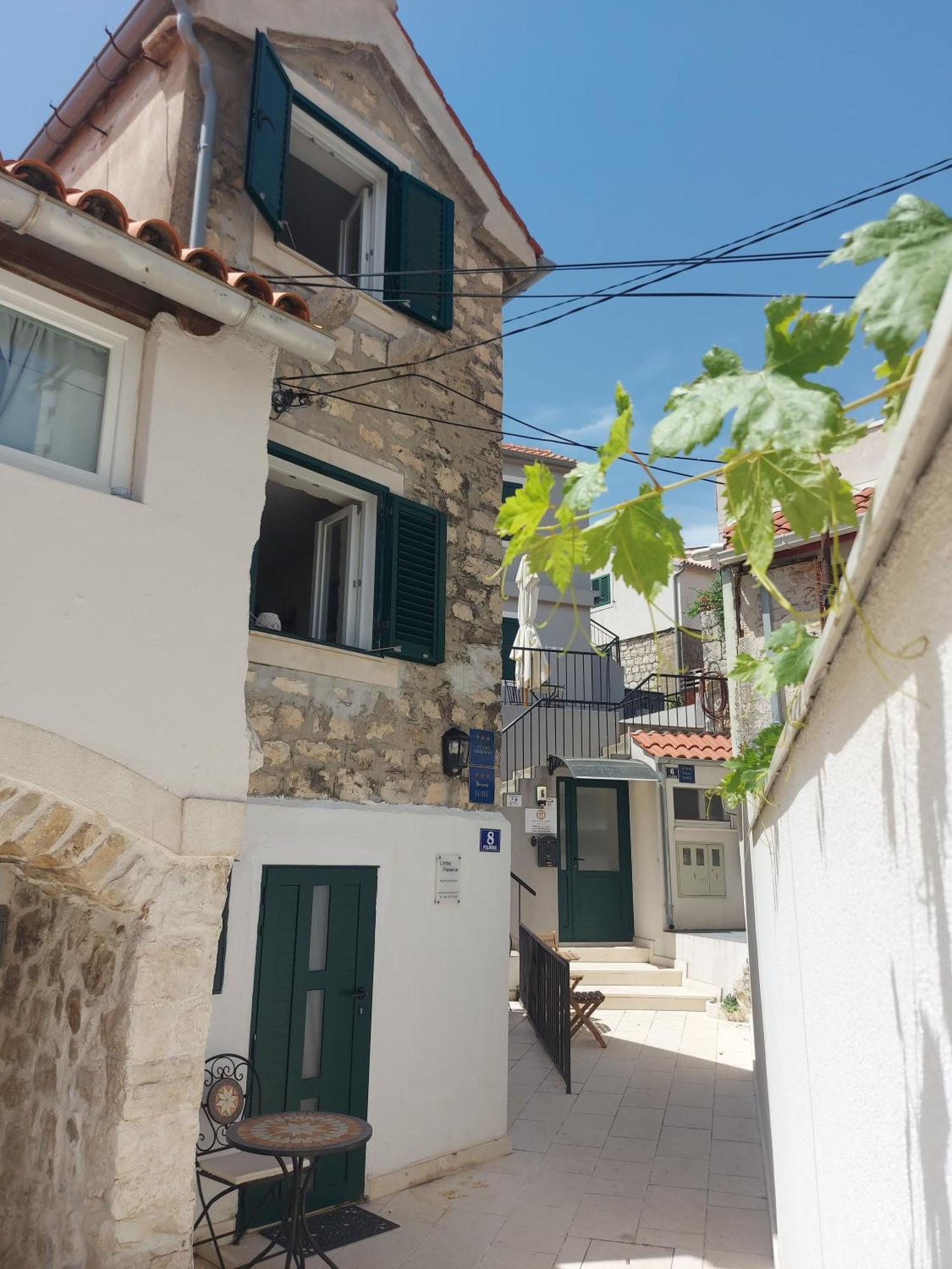 Little Palmina Hotel Split Buitenkant foto